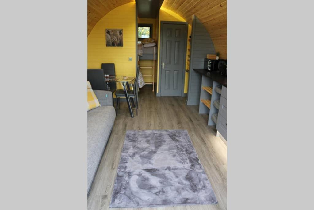 Glampods Glamping Pod - Meet Highland Cows And Sheep Elgin Villa Dış mekan fotoğraf