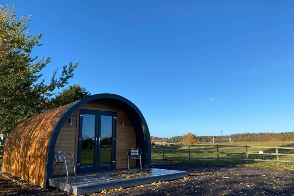 Glampods Glamping Pod - Meet Highland Cows And Sheep Elgin Villa Dış mekan fotoğraf